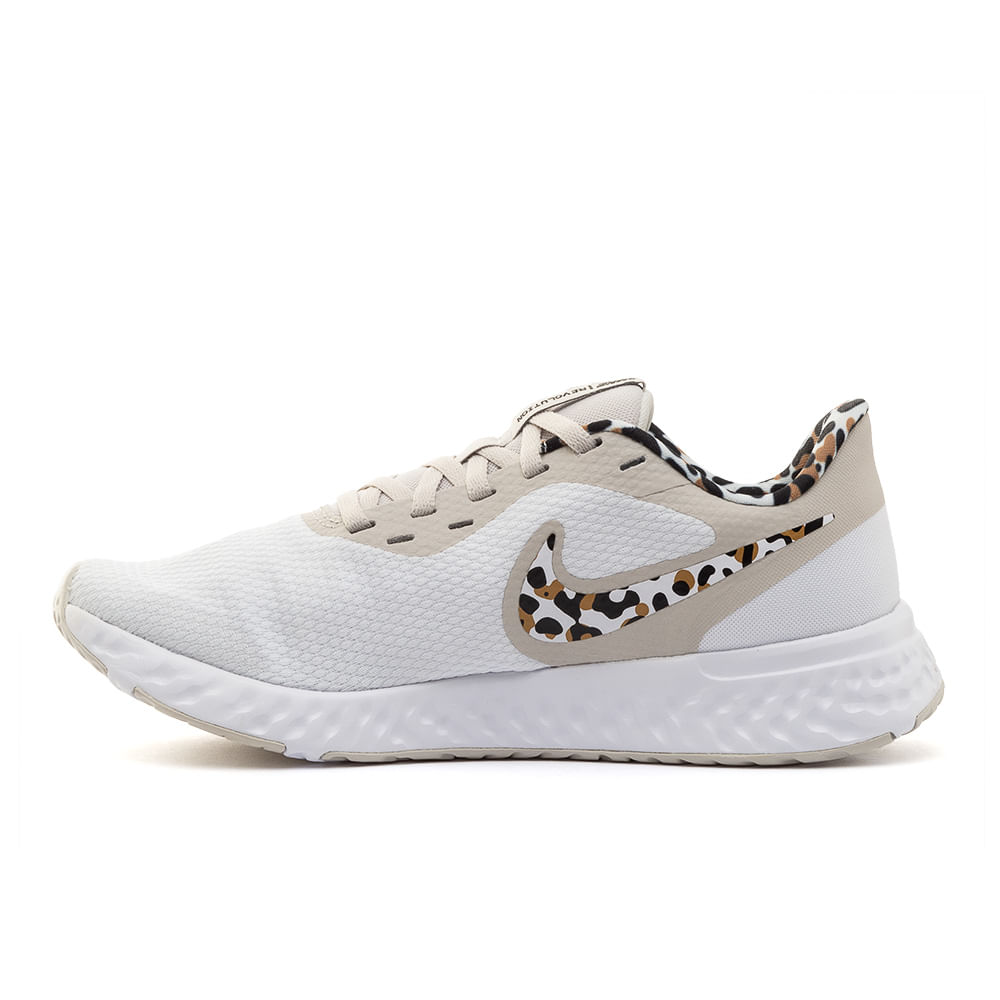 Tênis Nike Revolution 5 PRM Onça/Branco - Espaco Tenis