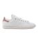 Lateral externa do tênis adidas originals stan smith branco com detalhes em rosa