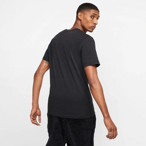 Camiseta Nike Sportswear Club Tee Preto - Espaco Tenis