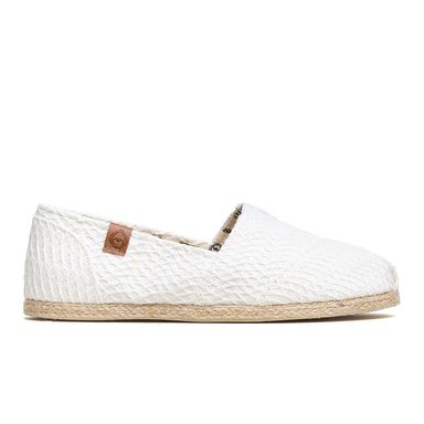 perky-white-sweather