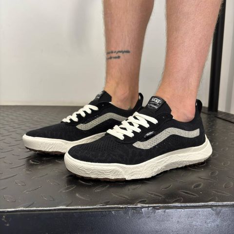 vans ultrarange vr3